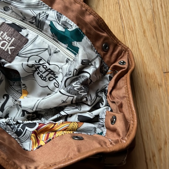 The Sac cognac Shoulder Bag - Picture 5 of 7